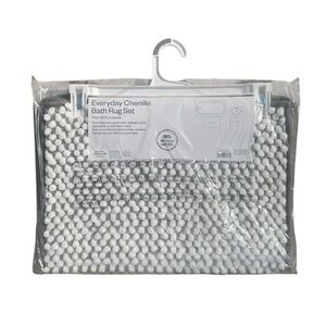 Room Essentials Chenille Bath Rug Set, 2‎ Pack, 17x24, NWT
